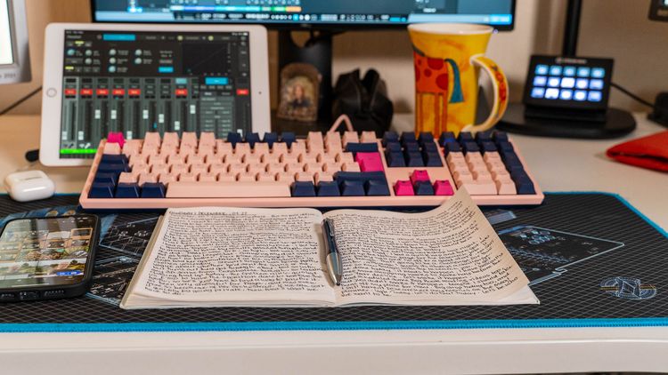 Morning Pages | 1 December 2022